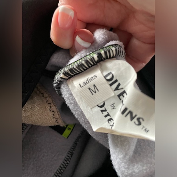 Diveskins Wet Suit Ladies - Picture 3 of 14